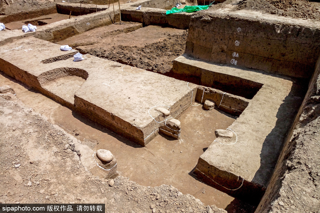 殷墟发现18座匈奴墓 距今1800年