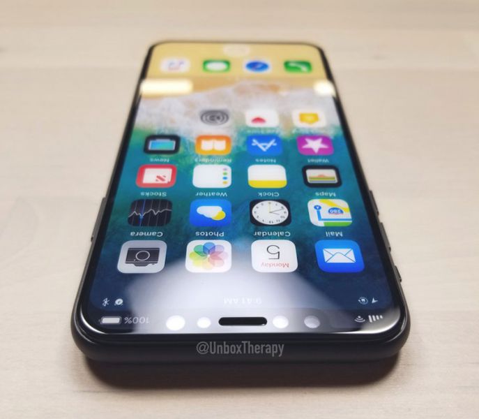 iPhone 8高仿真模型机曝光：这质感没谁了