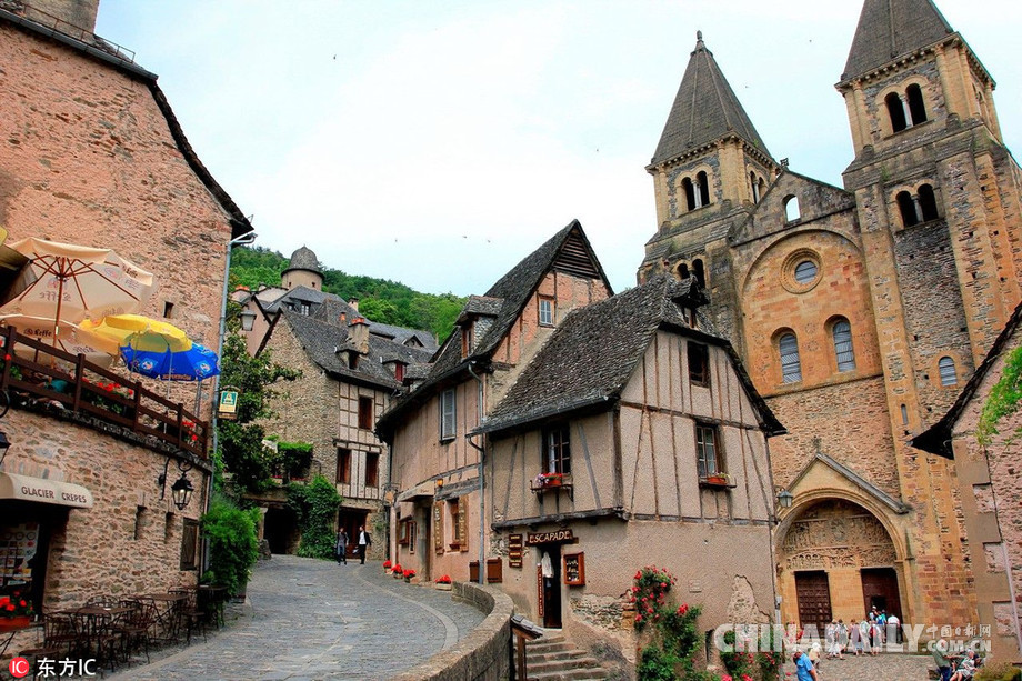 跟随《中餐厅2》邂逅法国十个浪漫小镇 仿佛童话中世界