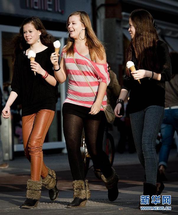 迫不及待的丝袜和<em>美腿</em> 春装潮我看[2]- 时尚