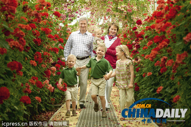 比利时国王退位 菲利普王储独家生活照曝光[1