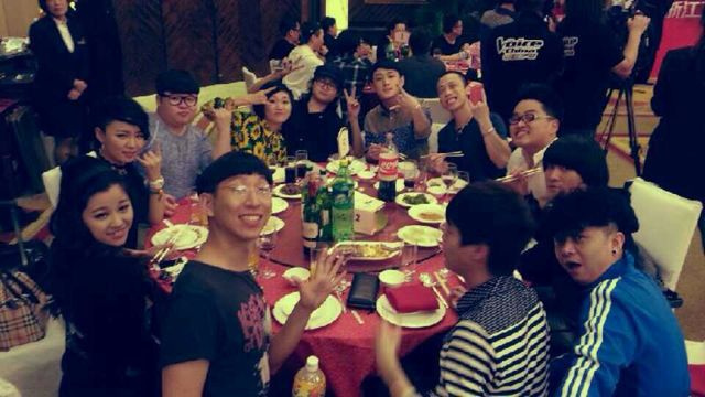 《中国好声音》庆功宴内场图曝光 田朴珺现身