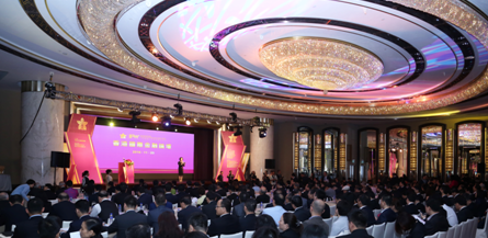 康得新集团CEO徐曙荣获中国证券金紫荆奖“最佳上市公司CEO奖”