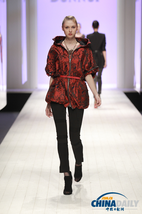 2012中国国际时装周敦奴秋冬系列[10]- 时尚中国